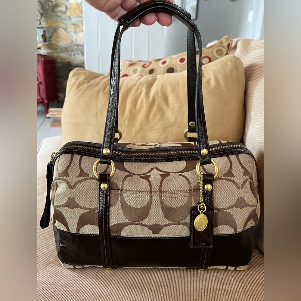COACH 08 #12430 Signature Stripe Small Duffel/Satchel! Tan/Brass!